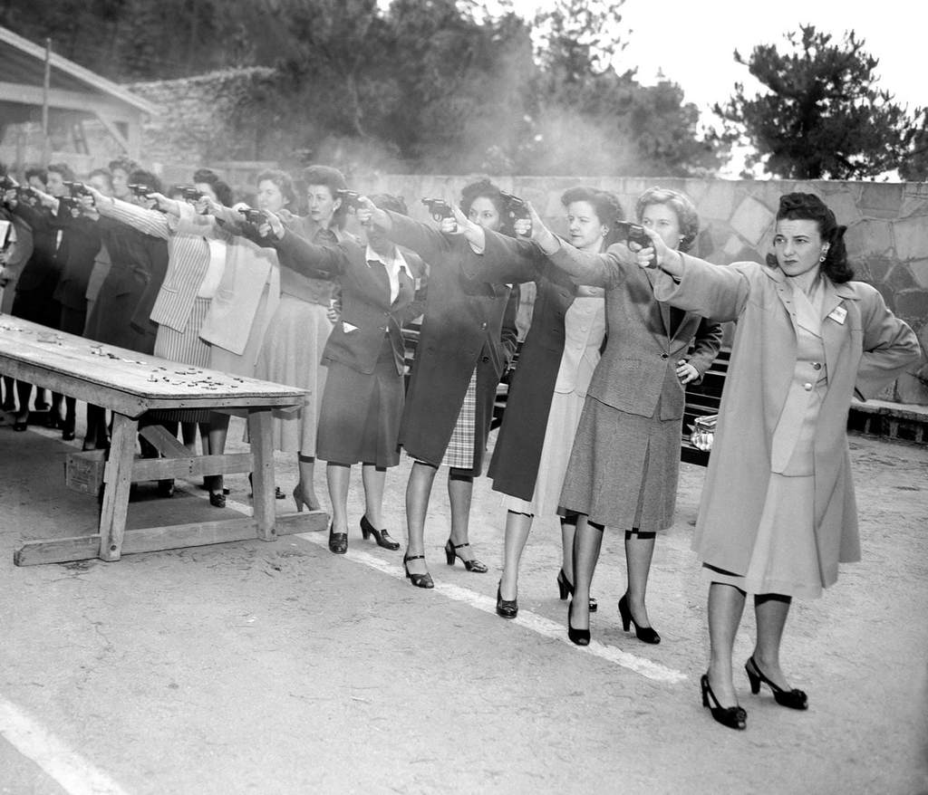 1948_women_lapd_recruits_practise_using_their_brand-new_revolvers.jpg