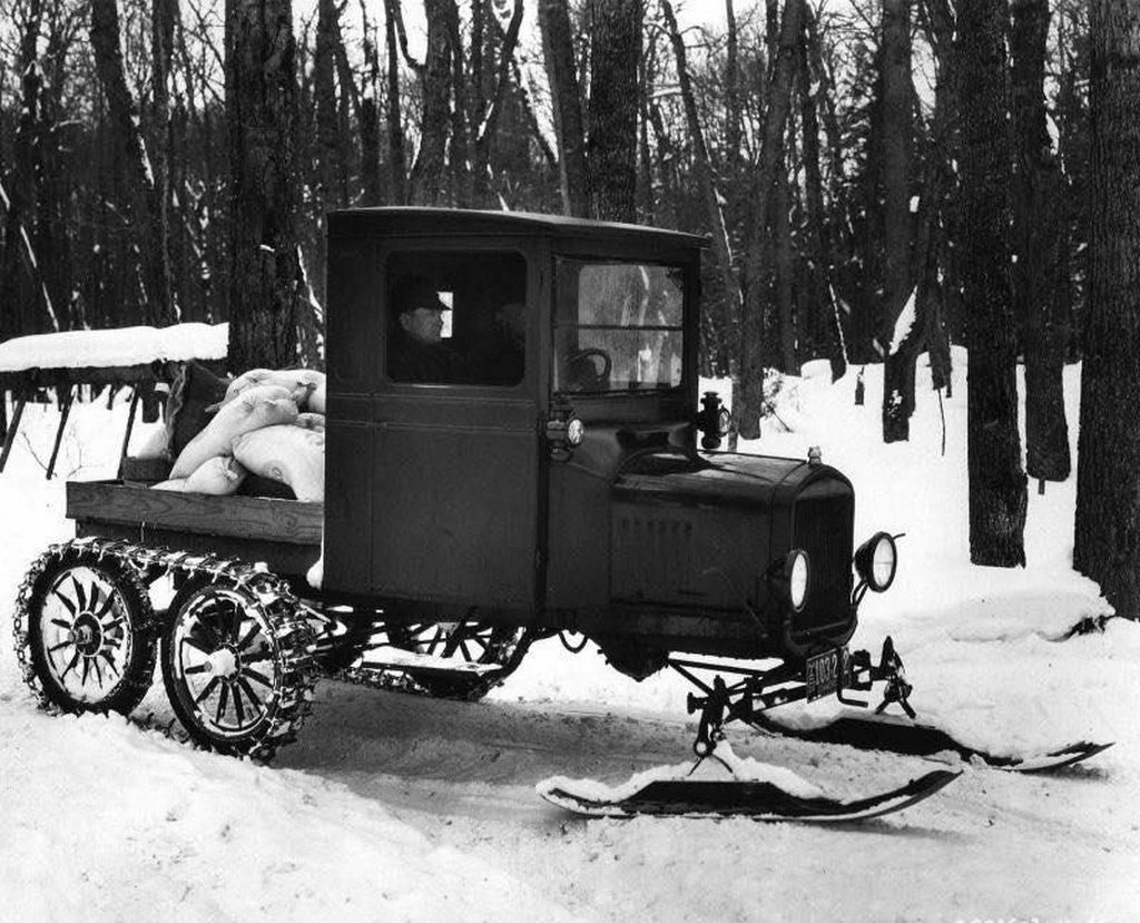 1920-as_evek_ford_t_snow_edition.jpg