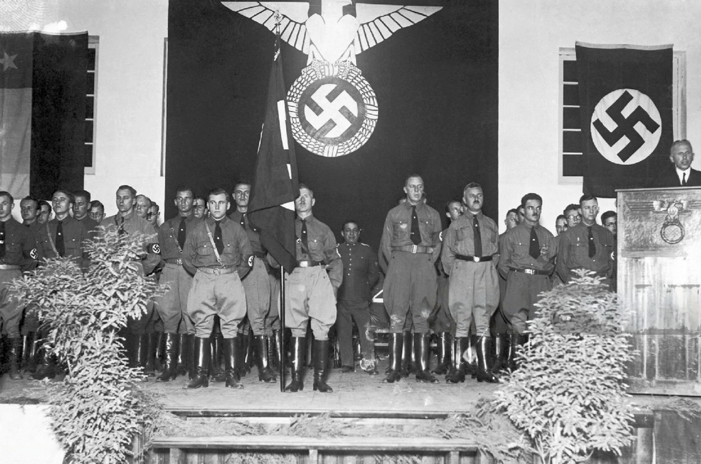 1940_a_meeting_of_the_chilean_nazi_party.jpeg