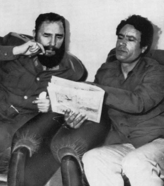 1977_fidel_castro_and_muammar_gaddafi_tripoli_libya.jpg