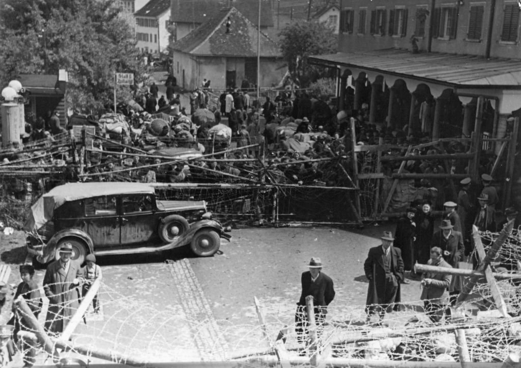 1945_schaanwald_border_closed_liechtenstein.jpg
