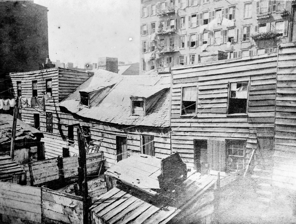 1872_baxter_street_prt_of_the_infamous_crime-ridden_slum_in_new_york_city_known_as_the_five_points.jpg