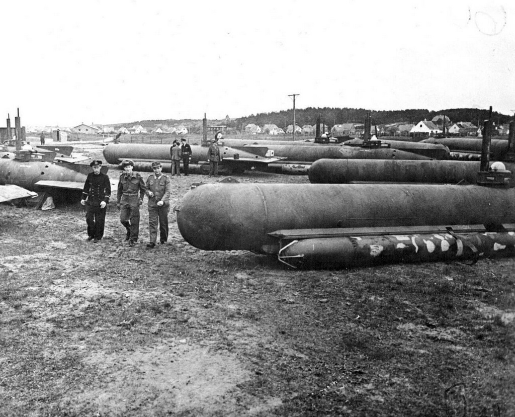 1945_julius_lynaes_fort_denmark_showing_the_collection_of_german_midget_u-boats.jpg