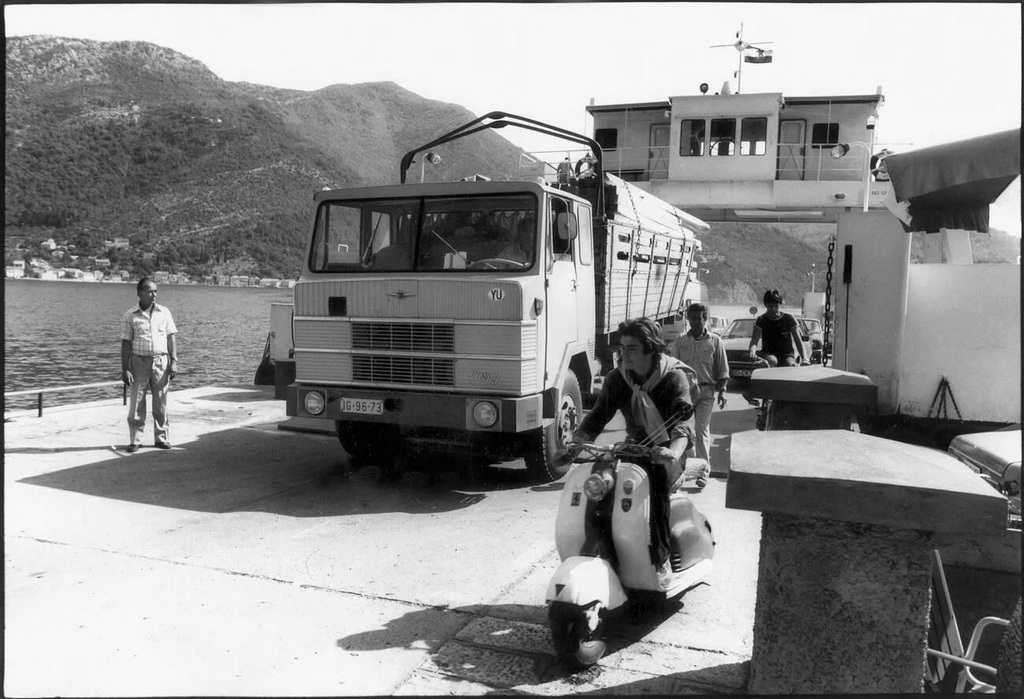 1981_arrival_of_the_car_ferry_in_jurici_on_the_bay_of_kotor.jpg