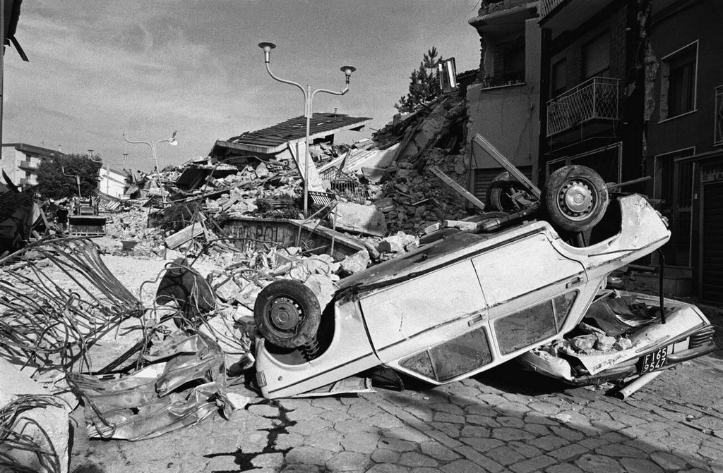 1980_earthquake_in_irpinia_italy.jpg
