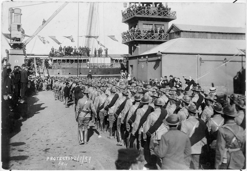 1899_new_zealand_troops_destined_for_south_africa_and_the_second_boer_war_prepare_to_board_ss_waiwera.jpg