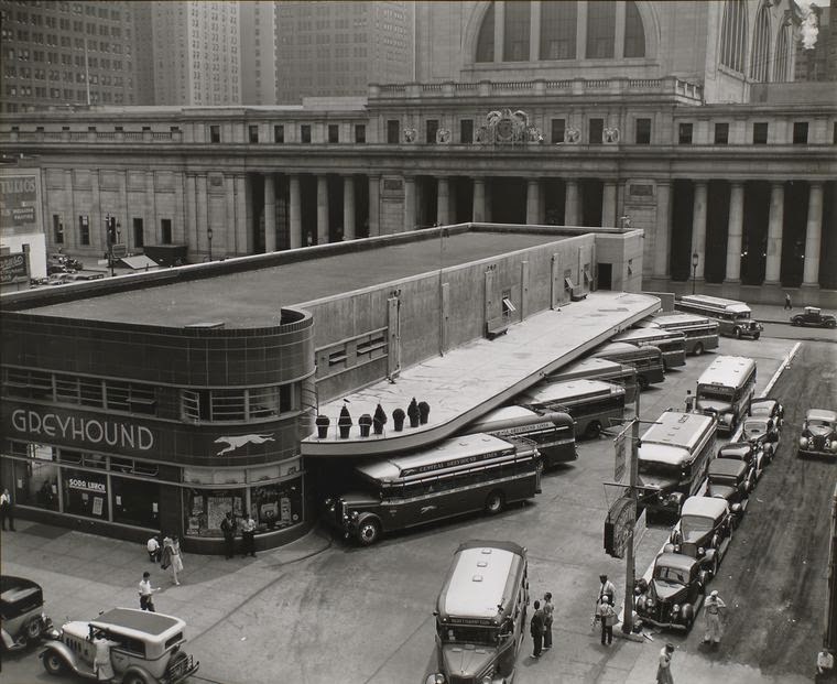 1936. Greyhound busz állomás, New York..jpg