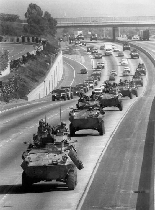 1992_us_army_forces_on_their_way_to_los_angeles_during_the_crackdown_of_riot.jpg