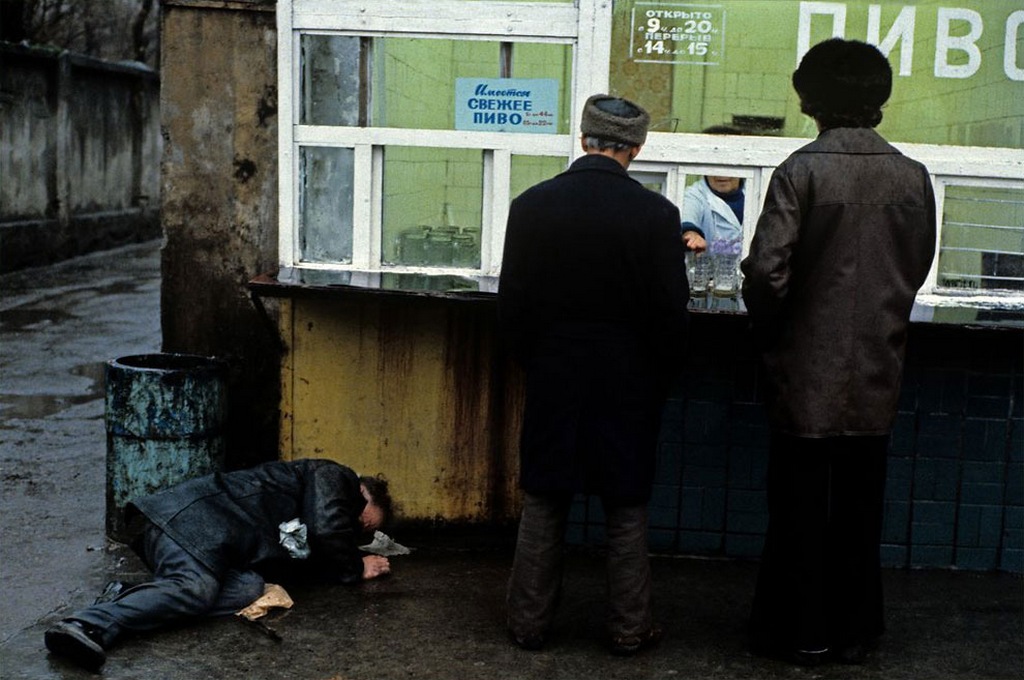 1982_odesszai_sorarusito_kioszk_eletkep_a_szovjetuniobol.jpeg