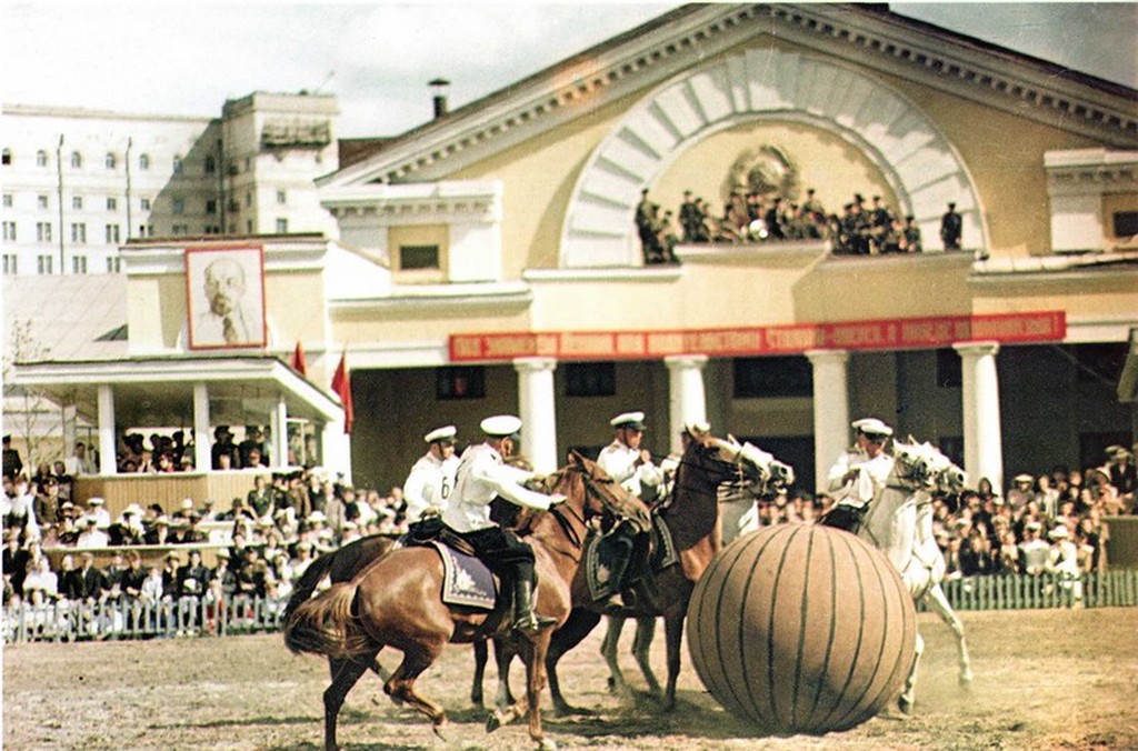 1952_lovas_pushball-merkozes_moszkvaban_a_frunze_manezsban.jpeg