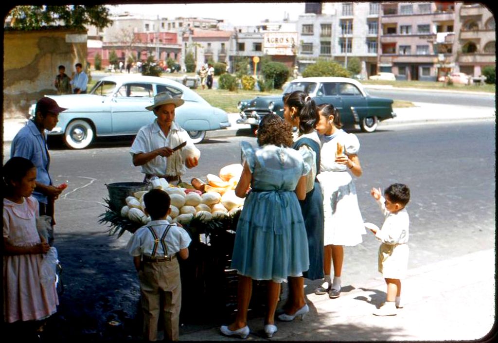 1957_gyumolcsarus_mexikovarosban.jpg