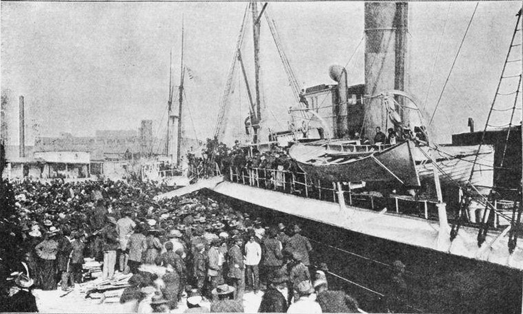 1896_african-american_immigrants_boards_a_ship_bound_for_liberia_new_york.jpeg