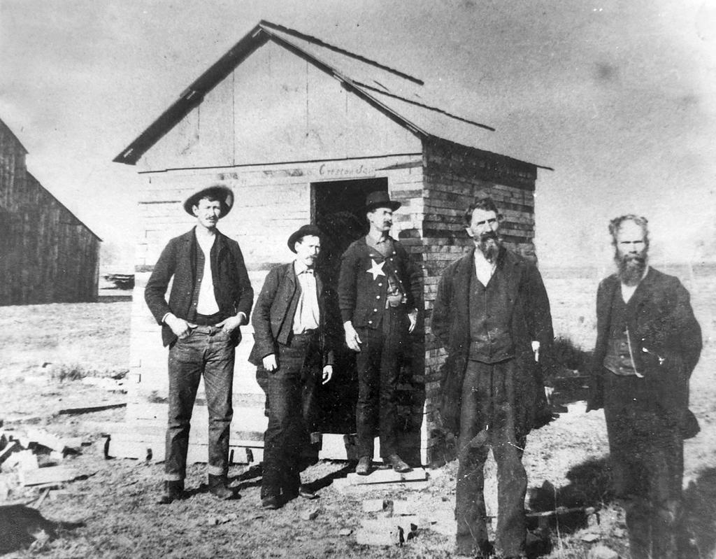 1900_creston_ca_jail_cr.jpg