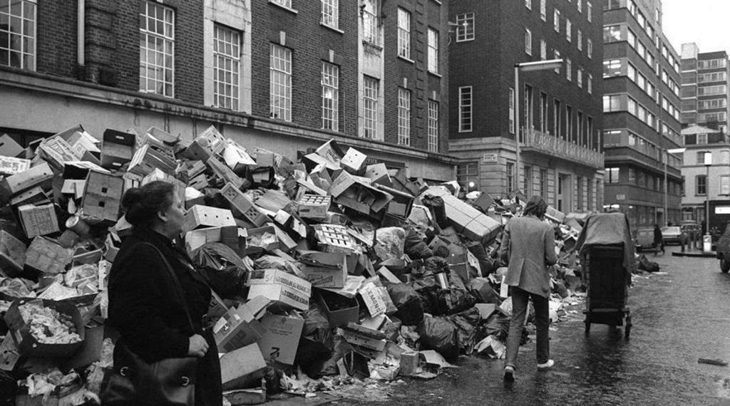 1978_london_during_strikes_by_waste_collectors.jpeg