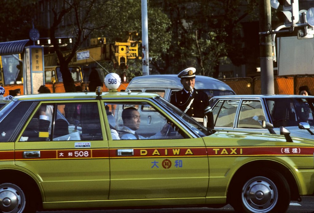 1985_taxi_tokioban.jpg