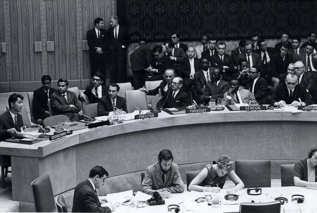 1968_az_ensz_biztonsagi_tanacsa_vitat_kezd_a_csehszlovakiai_helyzetrol_new_york_cr.jpg