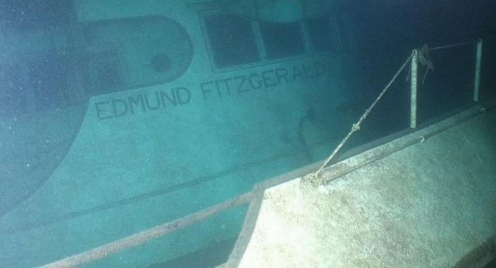 1995_photo_of_the_edmund_fitzgerald_shipwreck.jpeg