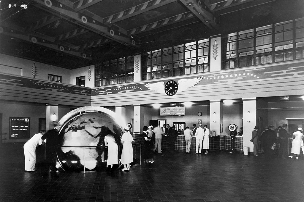 1940_korul_pan_american_airways_pan_am_flying_boat_terminal_in_miami_florida.jpeg