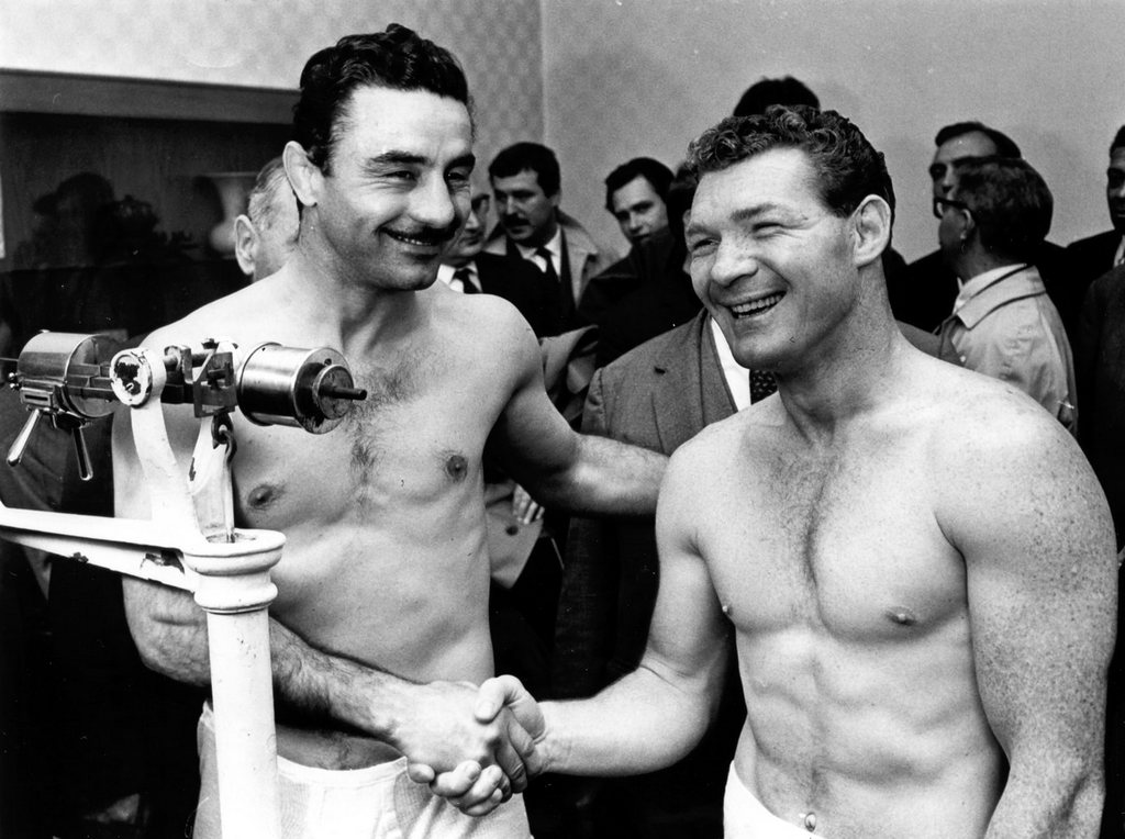 1964_papp_laszlo_utolso_hivatalos_merkozese_elotti_merlegeles_az_ir_mick_leahy_ellen.jpg