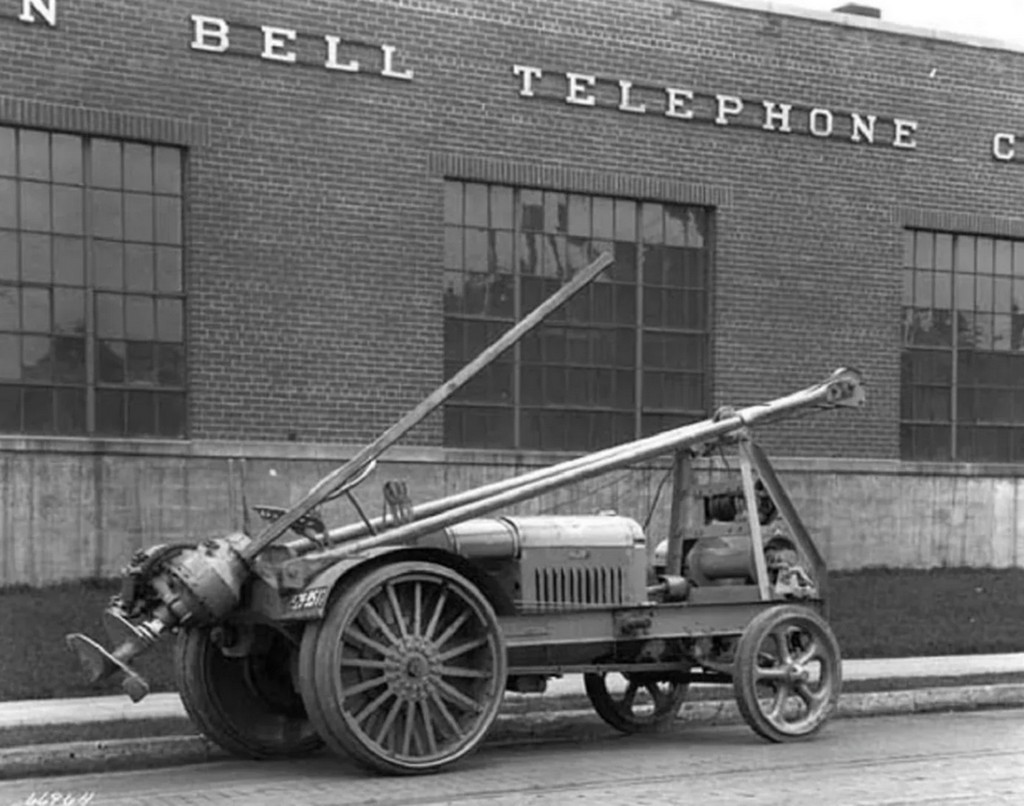 1927_telefonoszlop-aso_jarmu_bell_telephone_co_minneapolis_usa_cr.jpg
