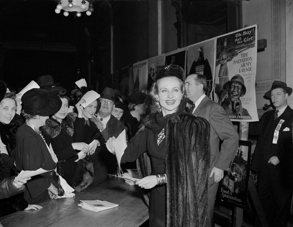 1942_actress_carole_lombard_helps_sells_two_million_dollars_worth_of_war_bonds_at_a_rally_in_indianapolis_she_would_die_the_next_day_in_a_plane_crash.png