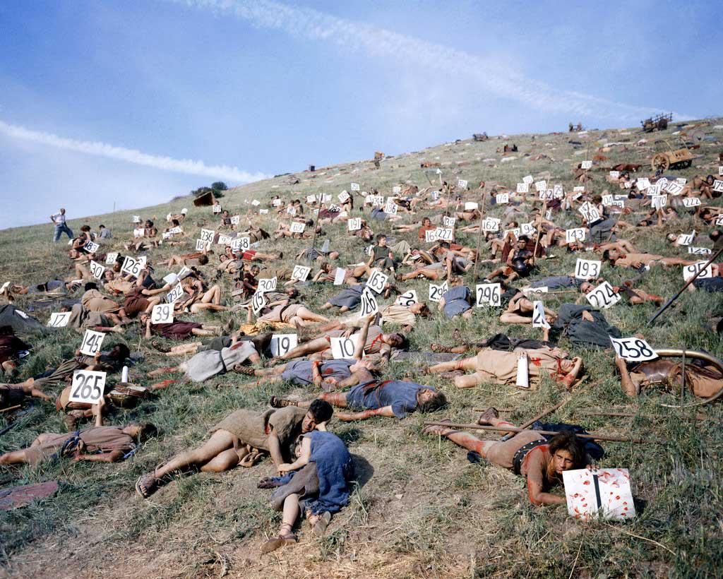 1960_extras_playing_corpses_on_the_set_of_spartacus_assigned_with_numbers_so_that_stanley_kubrick_could_address_them_individually_and_give_them_instructions.jpeg