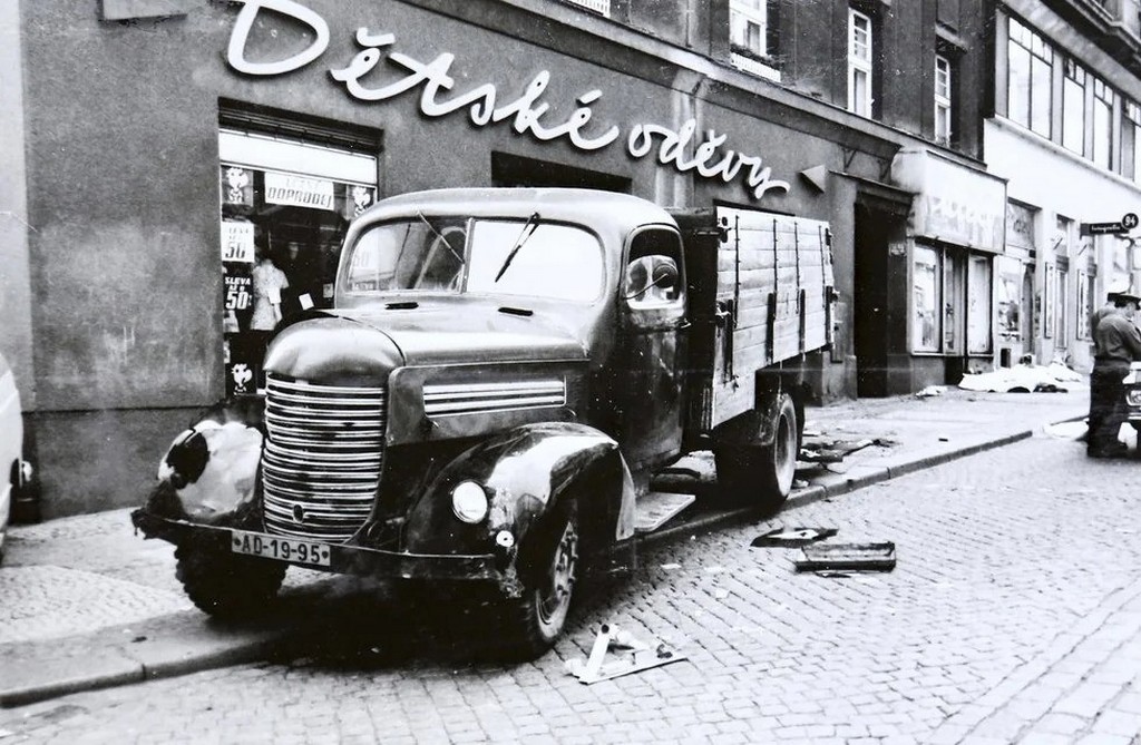 1973_truck_that_23_yr-old_olga_hepnarova_used_to_kill_8_elderly_people_as_they_waited_for_a_tram_in_prague.jpg