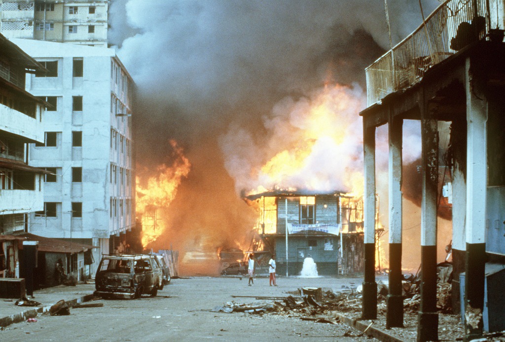 1990_ego_haz_az_amerikai_csapatok_panamai_bevonulasa_idejen_a_just_cause_hadmuveletben.jpg