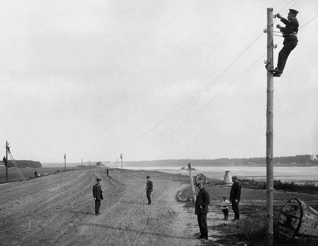 1913_telefonvonal_telepitese_kosztroma_tartomanyban_moszkvatol_300_km-re_eszakkeletre.jpg