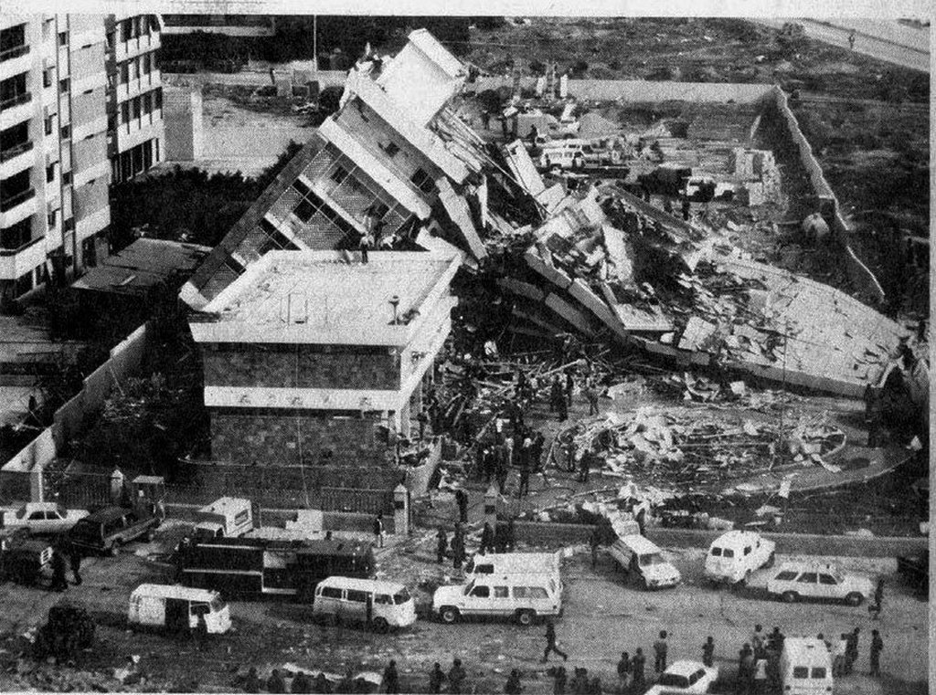 1981_ennyi_maradt_a_bejruti_iraki_nagykovetsegbol_autoba_rejtett_pokolgepes_merenylet_utan_hatvanegyen_leltek_halalukat.jpg