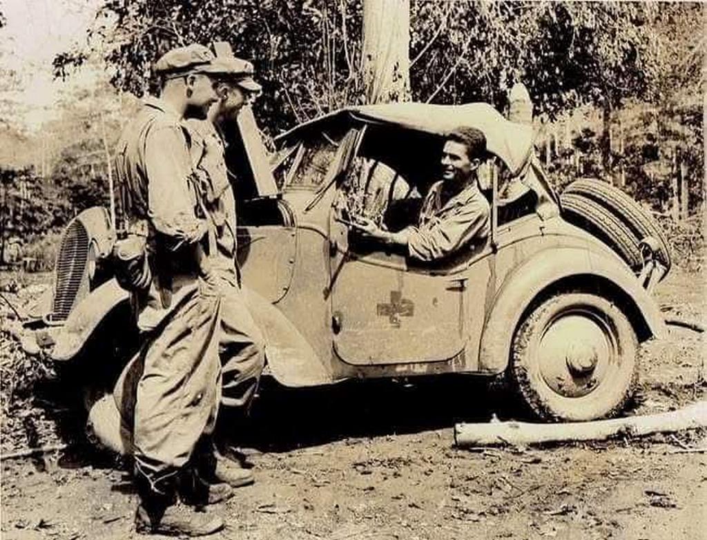 1944_hollandok_altal_zsakmanyolt_japan_gepkocsi_papua_uj-guineaban.jpeg