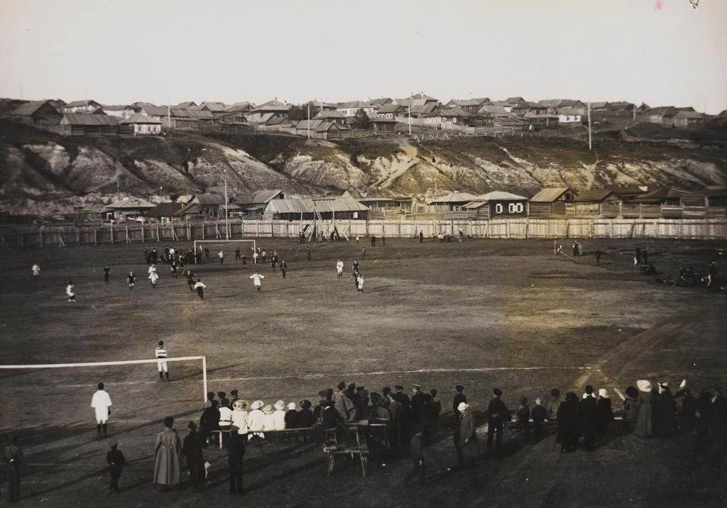 1913_a_football_game_in_siberia.jpeg
