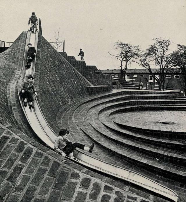 1971_kids_playing_in_a_modernist_playground_in_redditch_england.jpeg