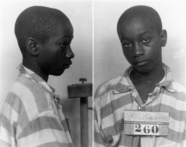 1944. George Junius Stinney a legfiatalabb kivégzett bűnöző az USA-ban. Gyerekgyilkosságért villamosszékben végezte..jpg