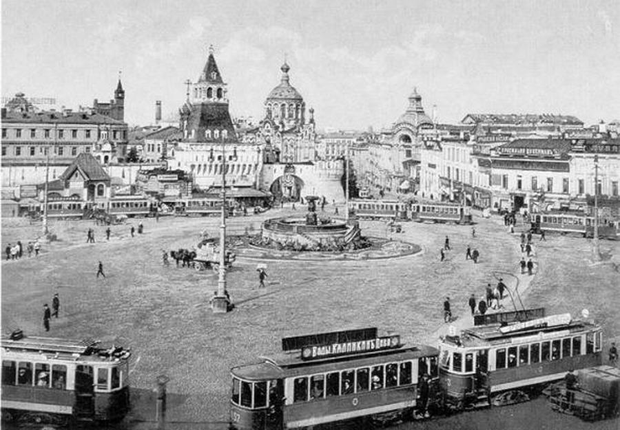 1883. A moszkvai Ljunljanka tér..jpg