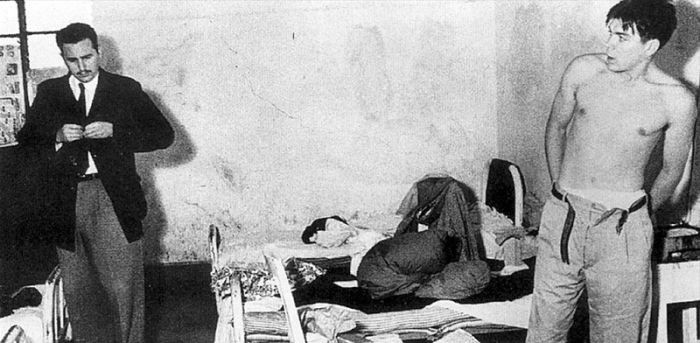 1950. Fidel Castro és Che Guevara egy szobában Mexikóvárosban.jpg