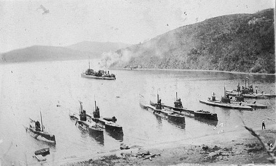 1908_a_sziberiai_tengeralattjaro_flotta_vlgyivosztokban_.jpg