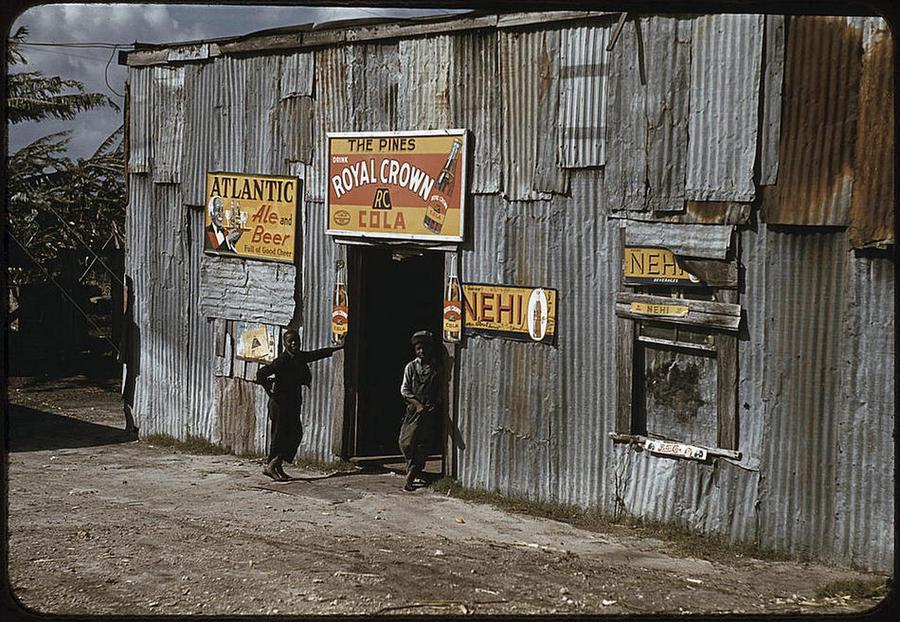 1941_afro-amerikaiak_altal_uzemeltetett_zenes_szorakozohely_az_un_juke_joint.jpg