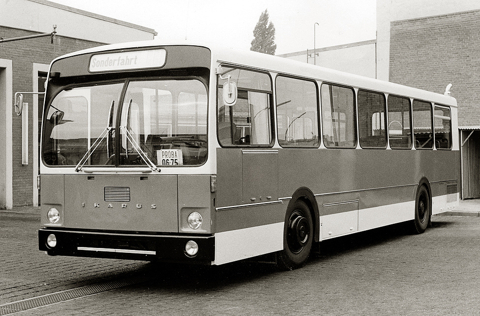 1971. Ikarus 190 prototípus Hamburgban NSZK.jpg