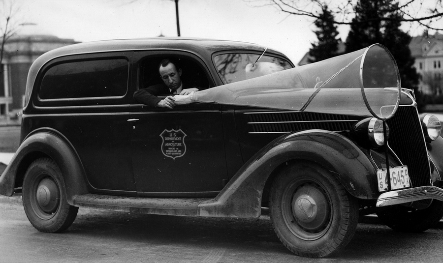 1938_az_amerikai_mezogazdasagi_miniszterium_ovargyujto_gepkocsija.jpg