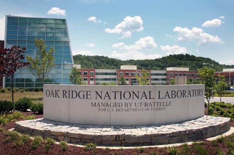 20111122_Oak_Ridge_Lab_entrance.jpg