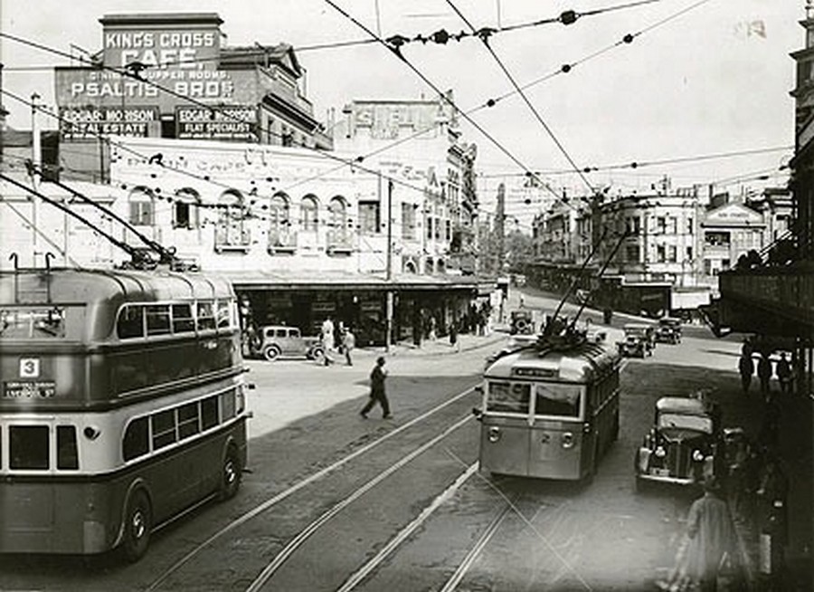 1934. King Cross, Sydney.jpg