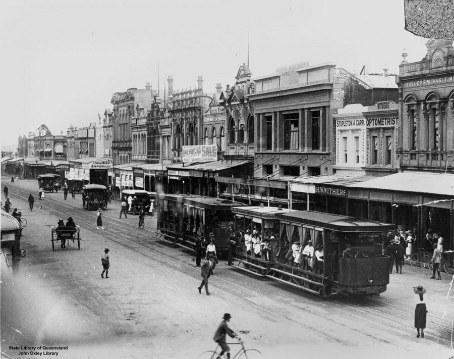 1923. East Street, Rockhampton, Brisbane..jpg