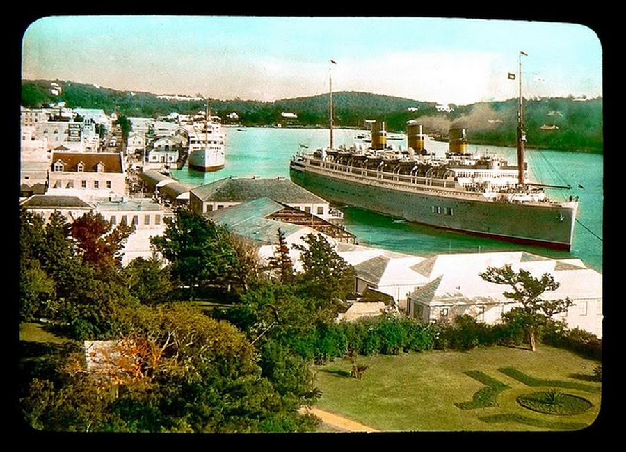 Old Bermuda in the 1930s (2).jpg