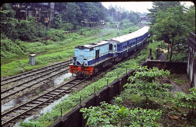 Burma 1982 (13).jpg