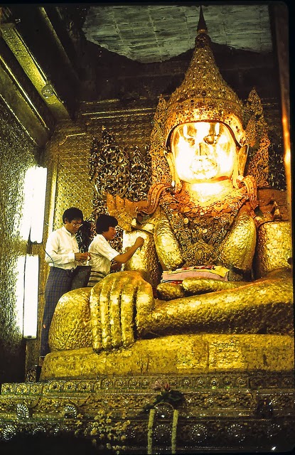 Burma 1982 (5).jpg
