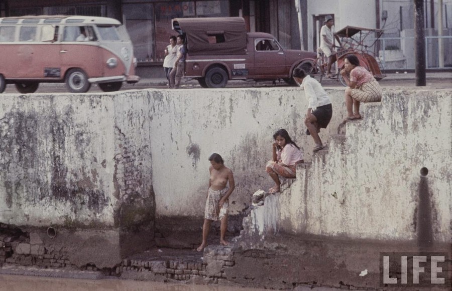 Indonesia, 1972 (5).jpg
