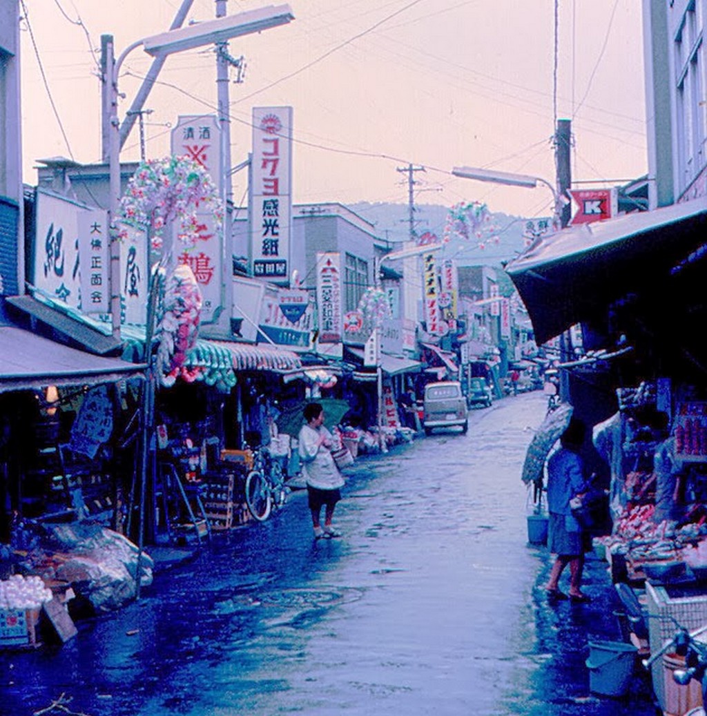 Japan in 1967 (41).jpg