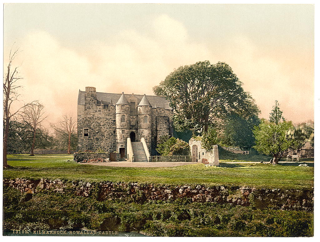 10. Rowallan Castle, Kilmarnock.jpg
