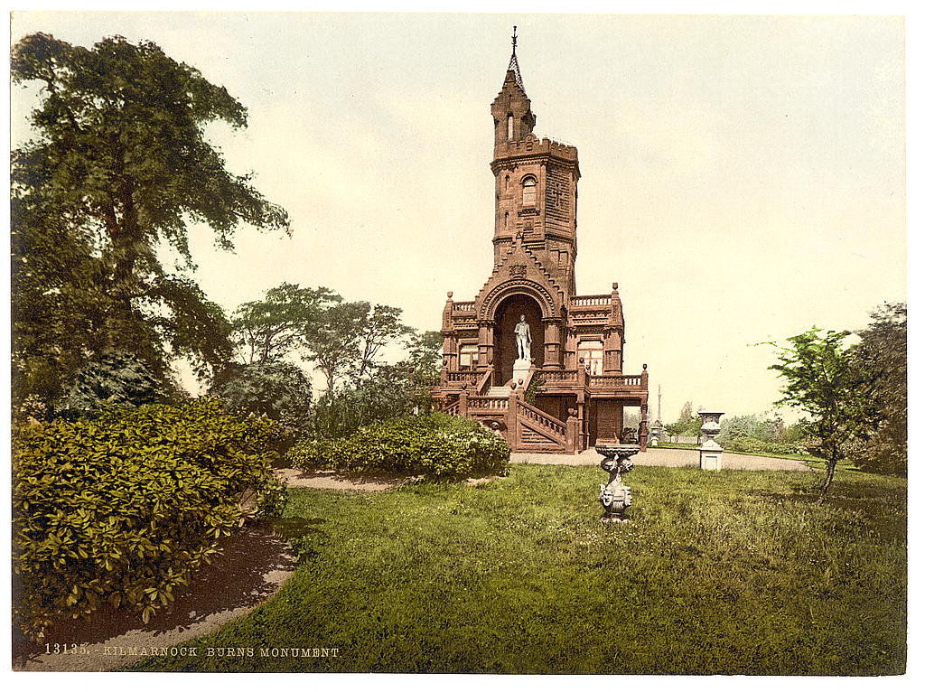 28. Burns Monument, Kilmarnock 2004-ben nagyrészt leégett..jpg